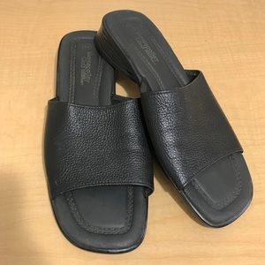 Montego Bay Club leather Sandals